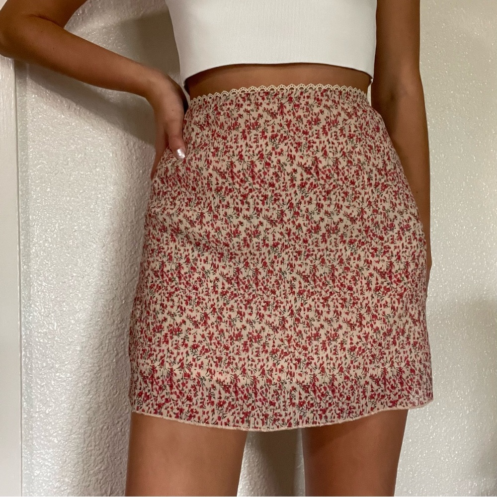 Princess Polly Red and Cream Mini Skirt